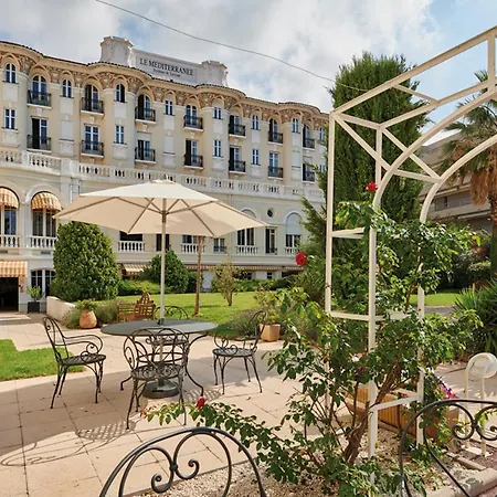 Scenic Le Meditarranee- Studio 4 People Garden Level Saint-Raphael (Var)