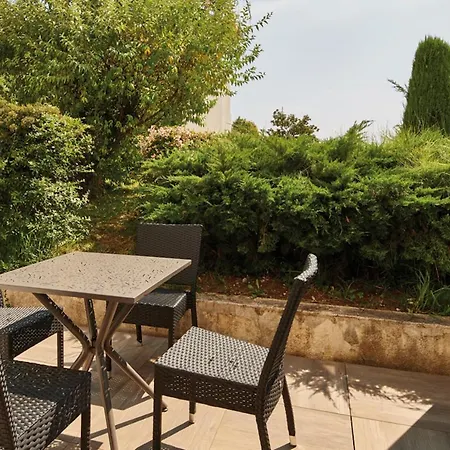 Scenic Le Meditarranee- Studio 4 People Garden Level Apartment Saint-Raphael (Var)
